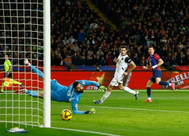 Barca đã có một trận đấu bùng nổ tại vòng 21 La Liga