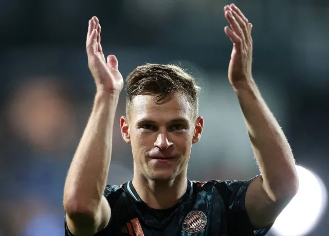 anh sẽ tiếp tục gắn bó với Bayern cho đến năm 2029,