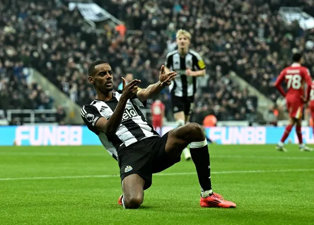 Liverpool nhắm Alexander Isak làm mục tiêu chuyển nhượng