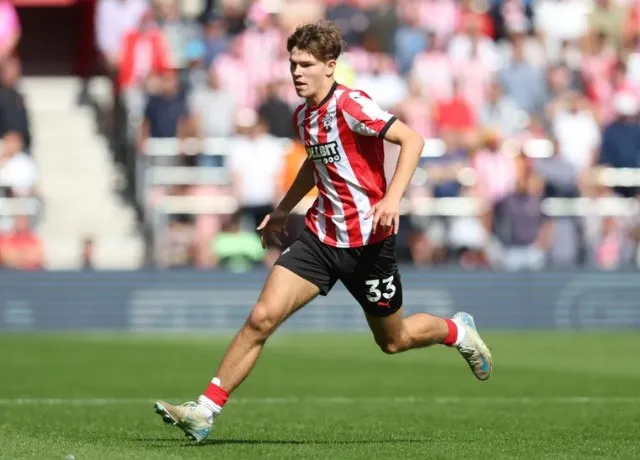 Nhiều CLB lớn đang theo đuổi Tyler Dibling