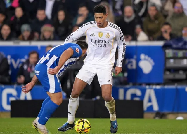 Real Madrid có chiến thắng quan trọng 2-1 trước Alaves